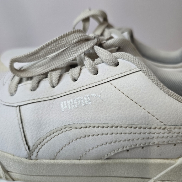 ⭐️40% Off⭐️ Puma Carina Platform Sneakers - Picture 7 of 14